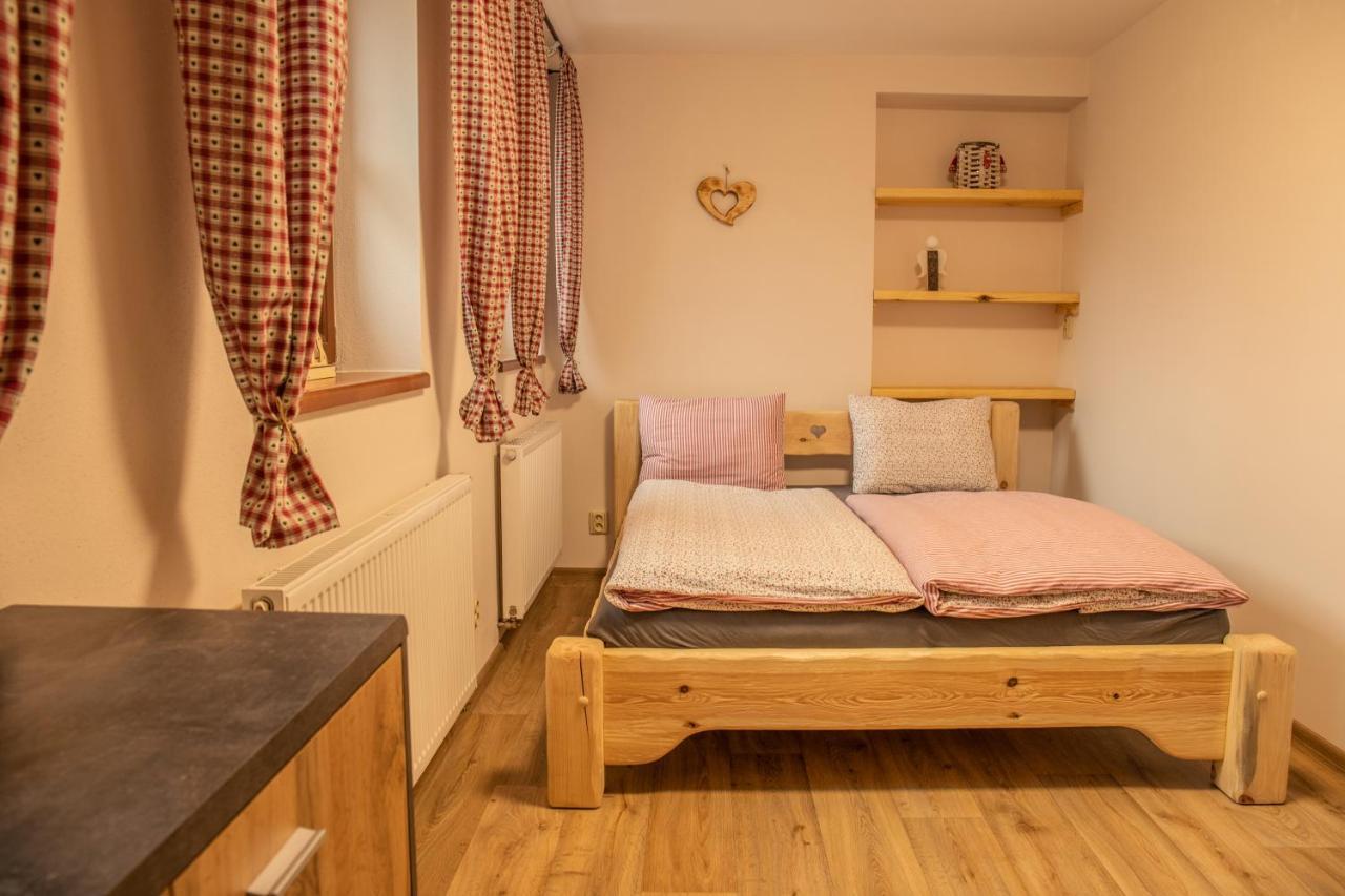 Apartmány Kůlna Bozi Dar Exterior foto